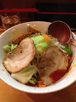 「トマト混ぜそば大盛り➕味玉」@トマトラーメン炎麺の写真