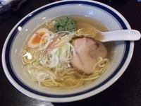 「R30らーめん」@一匹の鯨の写真