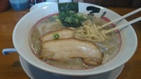 「煮干しラーメンシングル」@濃厚とんこつラーメン てっぺい 茨木総本店の写真