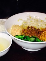 「汁なし担々麺¥850＋ライス¥50」@自家製麺ほうきぼし 神田店の写真