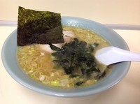 「豚骨醤油ラーメン」@中村屋の写真