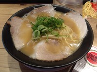 「鶏白湯」@京都中華そば 天天有 大井町店の写真