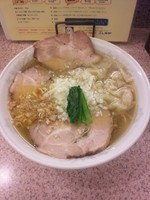 「塩ネギチャーシューワンタンメン」@ラー麺専門店 こしがやの写真