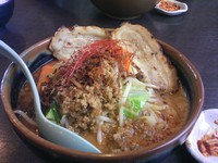 「辛味噌野菜らーめん　大盛　炙りチャーシュー２枚」@麺場 田所商店 本店の写真