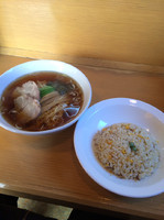 「ラーメン＆半チャーハン」@東京ラーメン たいよう軒の写真