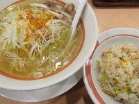 「塩ねぎらーめん+半チャーハン　「514「円+294円」」@幸楽苑 武里店の写真