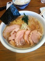 「ラーメン(大盛)」@らーめん 月うさぎの写真