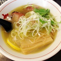 「黄金の塩らーめん　790円」@麺や 藏人の写真