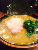 「ラーメン¥700＋小ライス¥100」@神田ラーメン わいず 神田本店の写真