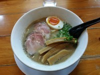 「こくまろ塩ラーメン」@俺のラーメンあっぱれ屋の写真