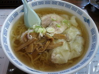 「ワンタンメン 700円」@コムギの写真