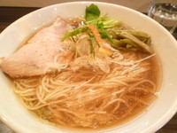 「鯵ニボそば（醤油）」@志奈そば 田なかの写真