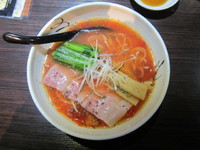 「トマトらーめん（かた）　７５０円」@麺屋 富貴 鍛冶屋町店の写真