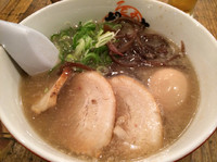 「らーめん」@元祖博多だるま 博多デイトス店の写真