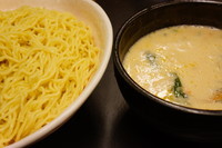 「グラムチャウダーつけ麺（春限定第１弾）」@ラーメン大至の写真