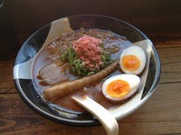 「オマールエビ×煮干ラーメン」@すごい煮干ラーメン凪 新宿ゴールデン街店 本館の写真