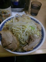 「小ラーメン、ニンニク、アブラ、カラメ」@ラーメン二郎 新小金井街道店の写真