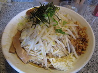 「アブララーメン（大盛り　300ｇ）ニンニク」@ラーメンとりとんの写真