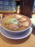 「中華そば650円 味玉100円 ごはん150円」@田中そば店の写真