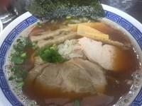 「汁　魚介醤油　730円＋チャーシュー丼　300円」@丸直の写真