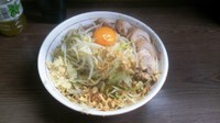 「小ぶた（750円）＋汁なし（80円）＋ニンニクマシヤサイ」@ラーメン二郎 横浜関内店の写真