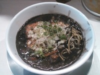 「【限定】とんこつスパイシーブラック ￥780 他」@麺屋くららの写真
