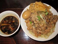 「肉盛りつけ麺並780円＋肉増し220円＋無料メンマ増・味玉」@魁 肉盛りつけ麺 六代目けいすけの写真