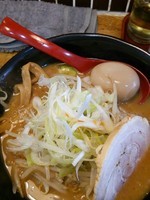 「辛味噌（野菜大盛）790円＋味玉100円」@麺処 花田 渋谷店の写真