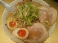 「しょう油味玉子ラーメン （140313）」@超ごってり麺 ごっつ 秋葉原店の写真
