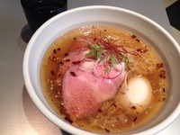 「琥珀醤油チャーシュー味玉」@天雷軒 神谷町の写真