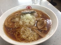 「ラーメン（そば粉入り麺）」@丸幸の写真