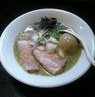 「味玉背油中華そば〜伊予〜(限定）」@麺処 晴の写真