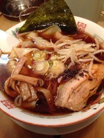 「ワンタンそば 大盛」@支那そば屋 蘭丸の写真