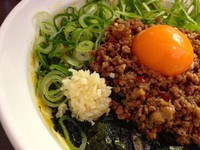 「カレー台湾まぜそば＋スーパードライ（缶３５０ml）」@麺屋 こころ 大岡山本店の写真