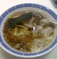 「肉ワンタンメン」@支那そば いしはらの写真