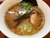 「しき麺 (680円)」@麺ゃ しきの写真