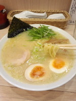 「味噌らーめん750円＋煮玉子増（サービス）」@めん処 羽鳥の写真