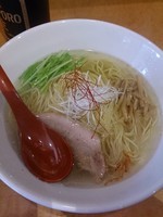 「香彩鶏だし塩らーめん」@麺屋 翔 西新宿本店の写真