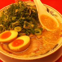 「味玉醤油ラーメン、背脂特盛」@ラーメン魁力屋 三郷店の写真