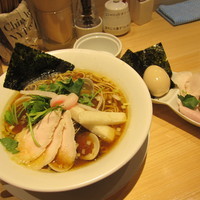 「特製蛤ＳＯＢＡ（１１５０円）」@Ginza Noodles むぎとオリーブの写真