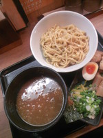 「つけ麺３９０円(ｸﾞﾙｰﾎﾟﾝ)通常７８０円」@ラーメン 十二麺坊の写真