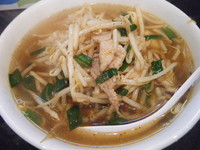 「ベトコンラーメン680円」@ベトコンラーメン新京 池袋店の写真