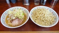 「小ラーメン（650円）＋つけ麺（150円）ニンニク」@ラーメン二郎 めじろ台法政大学前店の写真
