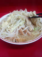 「小豚（野菜・ニンニク・アブラ）750円（当時）」@ラーメン二郎 湘南藤沢店の写真