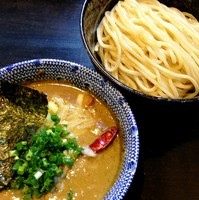 「かれつけ（中盛300g）＋とろけるチーズ」@二代目 狼煙 ～心～の写真