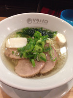 「塩煮干しそば」@ソラノイロ salt & mushroomの写真