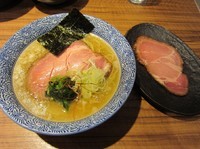 「限定　豚そばｓａｌｅ～サーレ（７５０円）」@ラーメン燈郎の写真