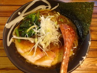 「醤油らーめん(700円)」@麺臣 とらとはとの写真