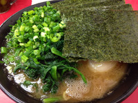 「ラーメン 万能ネギ のり増し」@武蔵家直系 ぼうそう家の写真