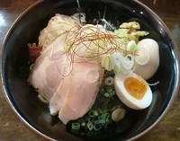 「特製まぜそば950円」@麺や 飛来の写真